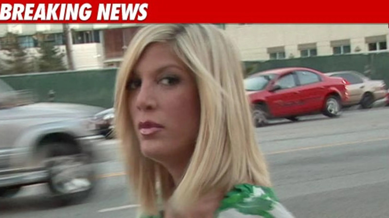 Tori Spelling's harrowing experience in a car crash