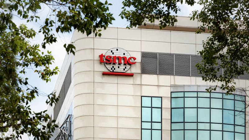 TSMC Stock: The Chipmaker's Rollercoaster Ride Continues